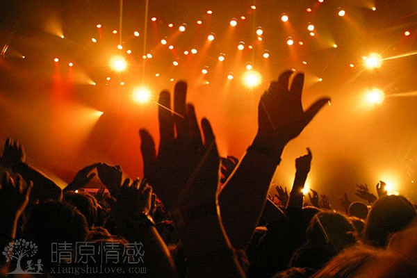 婚姻中面对不公平的对待和轻视，婆媳关系可能会恶化成恶性循环。