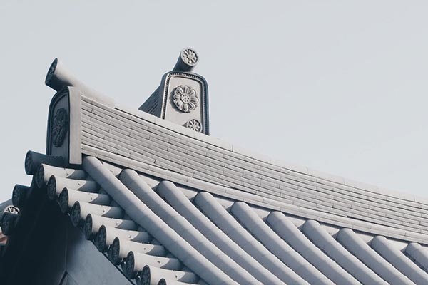 男人真正讨厌一个女人的表现：观察他的微表情